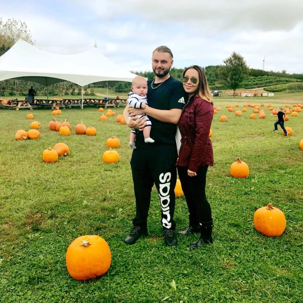 Meet your Posher, Taylor